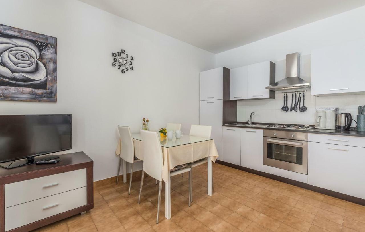 Apartments Rakovac Пореч Стая снимка